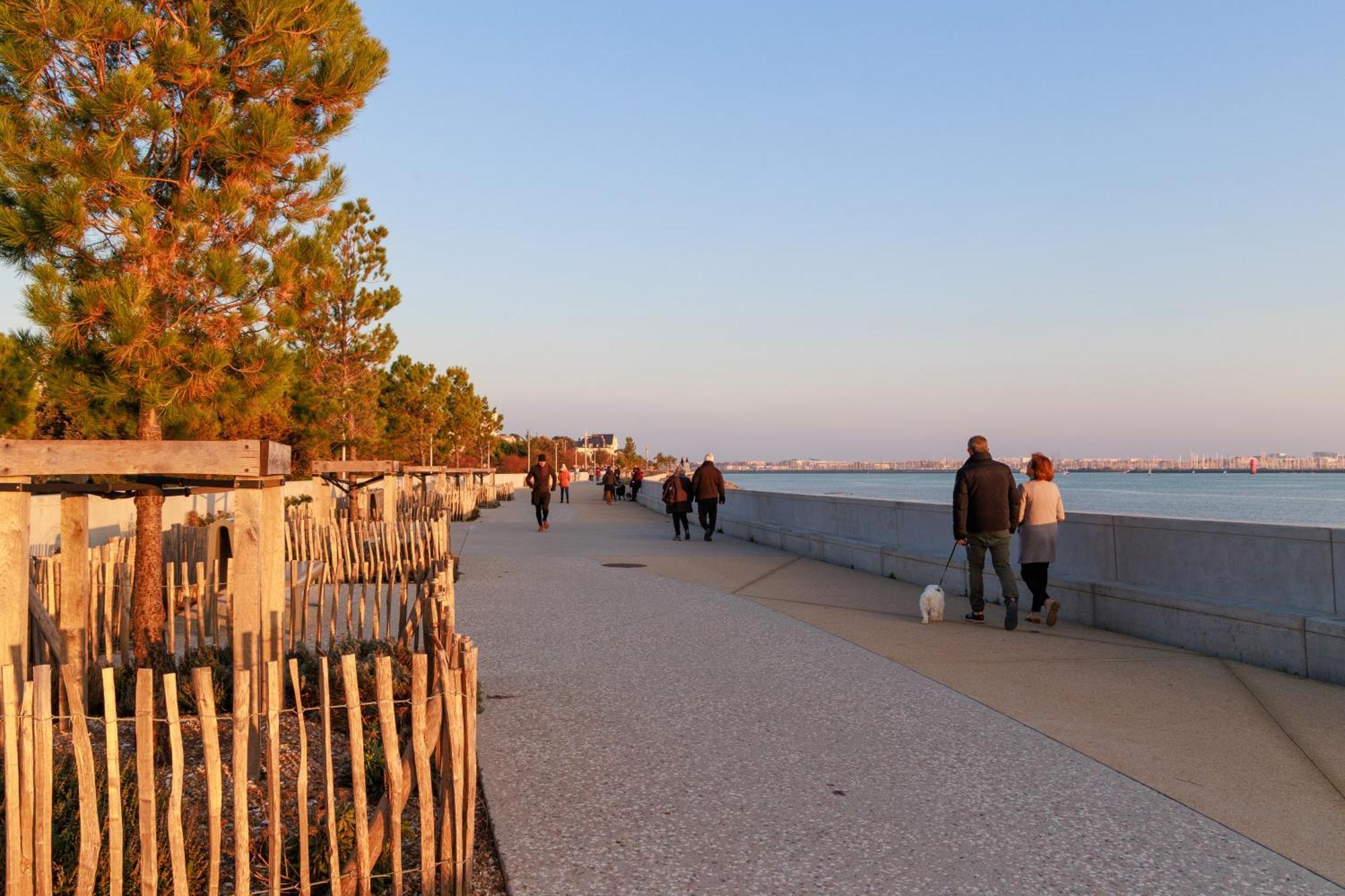 Logis Hotel Le Rochelois La Rochelle  Esterno foto