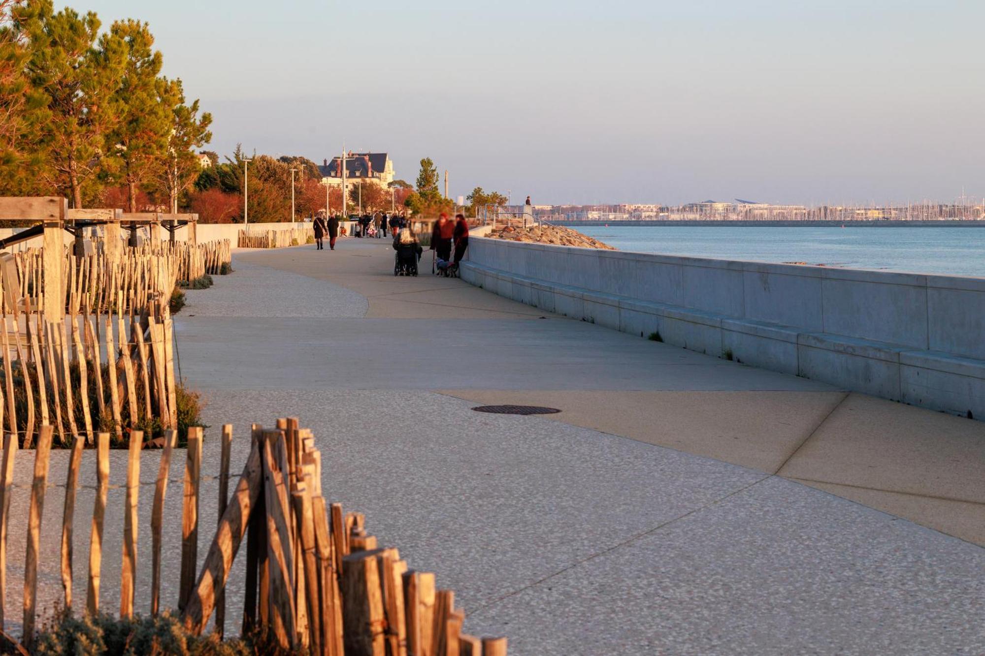 Logis Hotel Le Rochelois La Rochelle  Esterno foto