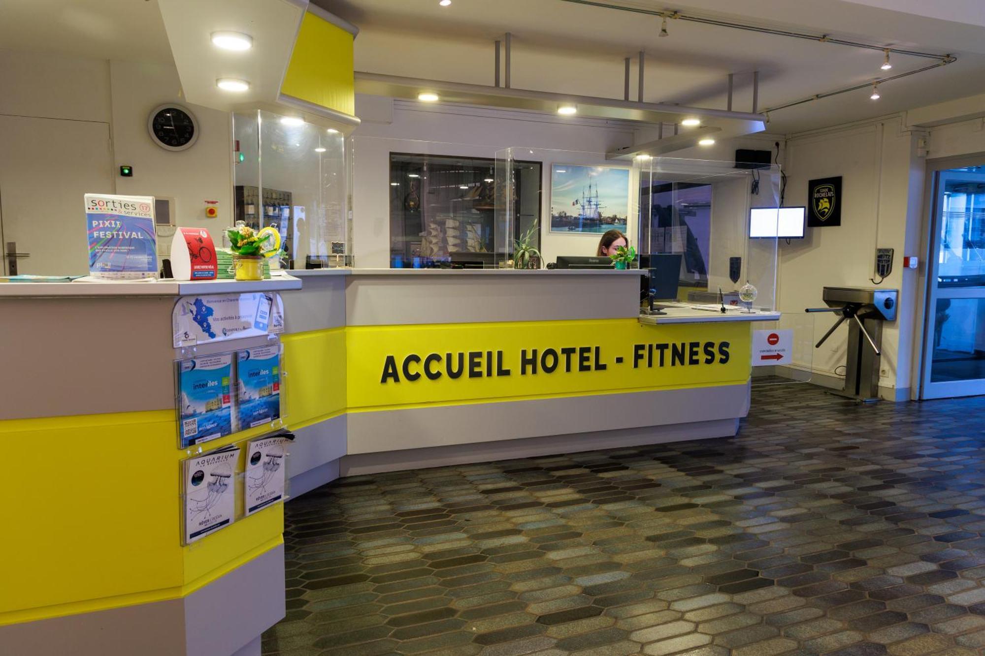 Logis Hotel Le Rochelois La Rochelle  Esterno foto