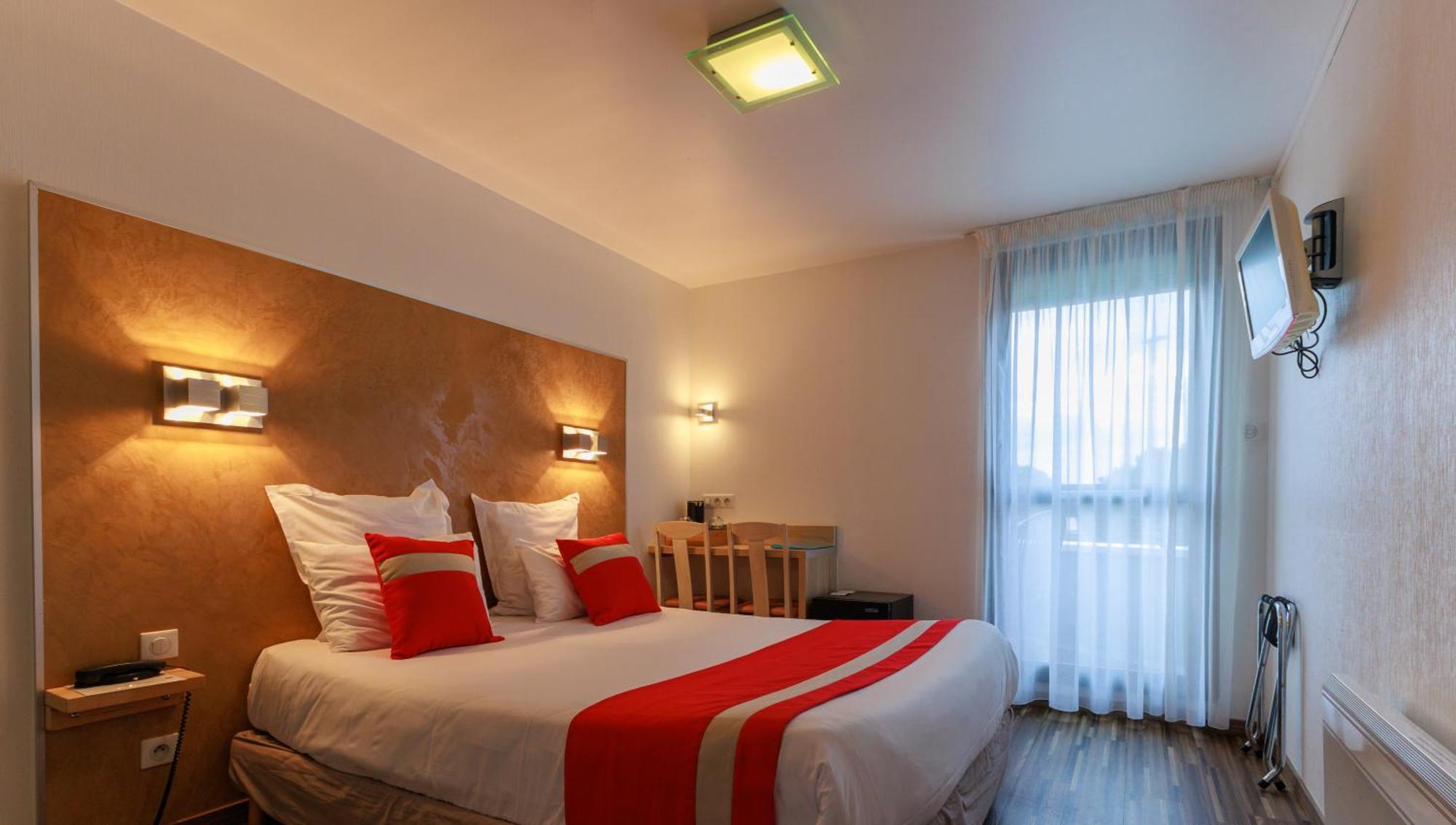 Logis Hotel Le Rochelois La Rochelle  Esterno foto